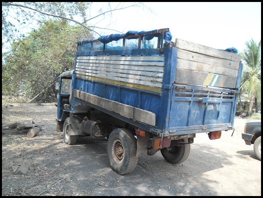 รถตุ๊กๆ ดั้ม วางเครื่อง 88 มีสโล