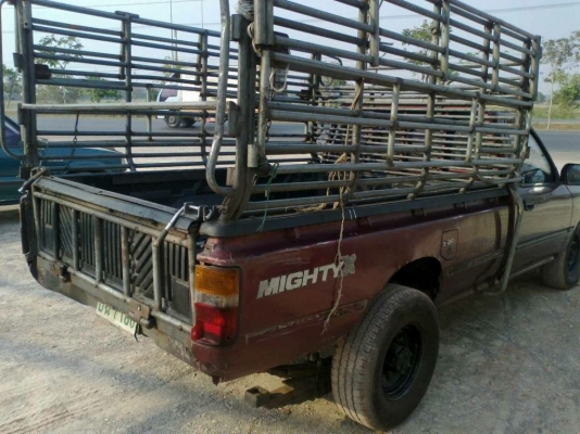 ขาย TOYOTA Mighty หัวเดียว แดง ปี91 เพลาลอย เครื่อง 2L (2500cc) ซัซซี่สวย ขายตามสภาพ 95,000