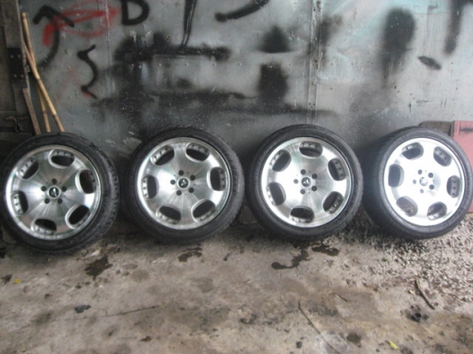 W Work Ryver 18" 5.114.3  F8xR9"