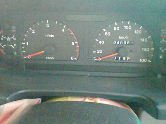 ISZUZU ดราก้อนอาย 2500 เทอร์โบ