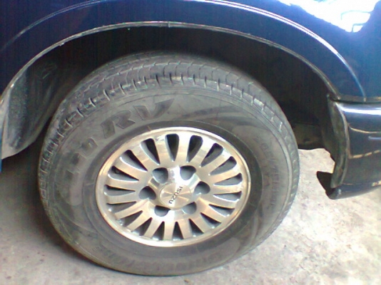 ISZUZU ดราก้อนอาย 2500 เทอร์โบ