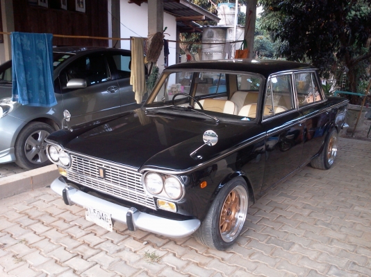 fiat 1500 แต่งพร้อมใช้ ติดแก้สด้วย แต่งหมดไป 150,000