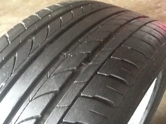 ขายเศษยาง Nankang  225/40/18  ปี10 1เส้น