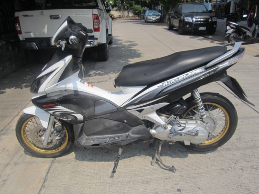 ขายด่วน air blade ปี49 เครื่องดีเดิมๆ ชุดโอนครบ