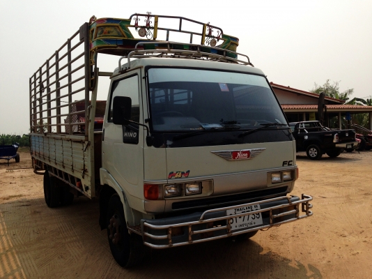 ขายด่วนรถ6ล้อHIno Fc รุ่นซุปเปอร์เสี่ยเครื่อง120แรงม้ารถสภาพสวยมากสนใจติดต่อคุณสมพงษ์087-8390653,081-9136451 ขายด่วนรถ6ล้อHIno Fc รุ่นซุปเปอร์เสี่ยเครื่อง120แรงม้ารถสภาพสวยมากสนใจติดต่อคุณสมพงษ์087-8390653,081-9136451