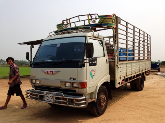 ขายด่วนรถ6ล้อHIno Fc รุ่นซุปเปอร์เสี่ยเครื่อง120แรงม้ารถสภาพสวยมากสนใจติดต่อคุณสมพงษ์087-8390653,081-9136451