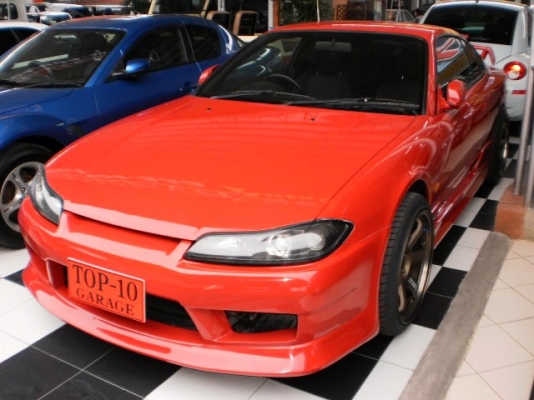 NISSAN SILVIA S15 ปี 2012เกียร์ธรรมดา สีแดง พาทรอบคัน