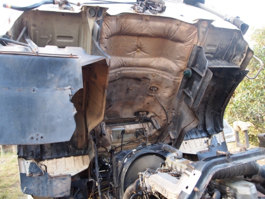 ขายรถ10ล้อ ดั้มพ์ HINO  FM3H เครื่อง 195  แรงม้า 3 เพลา