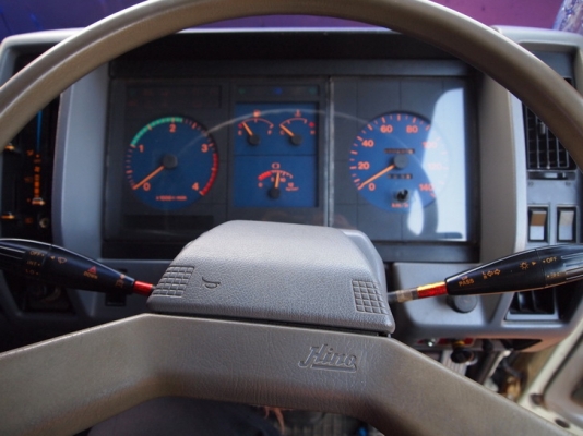 ขายรถ10ล้อ ดั้มพ์ HINO  FM3H เครื่อง 195  แรงม้า 3 เพลา