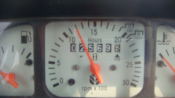 ขายรถไถFORD-AT6610