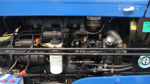 ขายรถไถFORD-AT6610