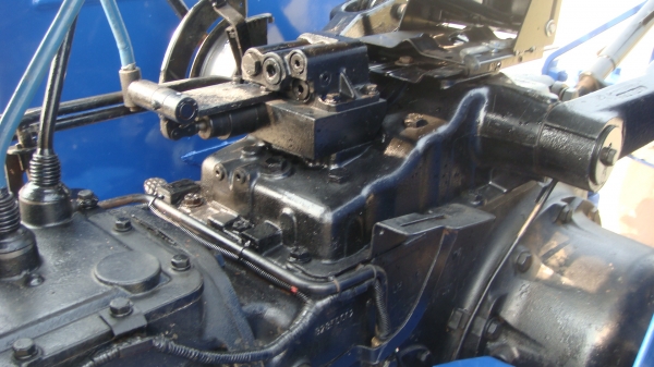 ขายรถไถFORD-AT6610