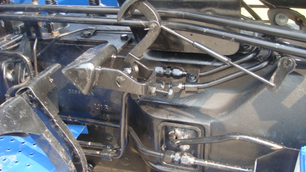 ขายรถไถFORD-AT6610