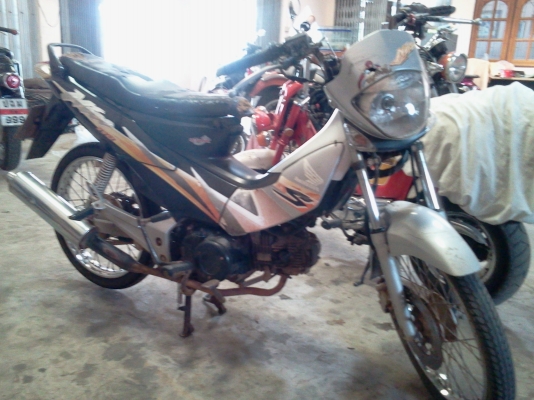 ขาย ฮอนด้าไนย์  มีทะเบียนโอนไม่ขาดต่อ  8500