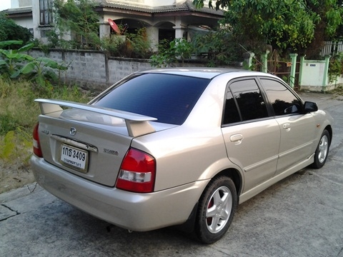 ขายรถบ้านปี2000MAZDA 323 1.6 AUTO ขาย162000 บาท