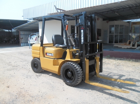 รถยกสภาพสวย MITSUBISHI  FD35 เครื่องยนต์ดีเซล S4S เกียร์ออโต้ เสาสูง 3 เมตร ยางใหม่ 4 เส้น