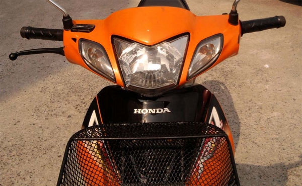 HONDA WAVE125R U-Box มือเดียว ดิสก์หน้าหลัง กุญแจ 2 ชั้น