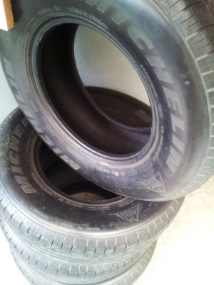 ขายยาง MICHELIN 265/70R16 ปี08