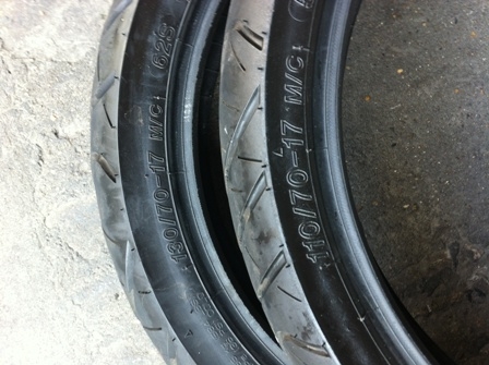 ขายยาง หน้าหลัง ขอบ17 สภาพสวย ถอดออกจาก นินจา 2011