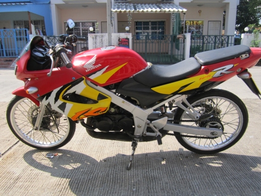 ขายด่วน LS125 CC ปี44ถูกๆ เครื่องดีแน่นๆ ชุดโอนครบ