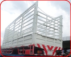 กะบะคอกเหล็ก ยาว 7.50 เมตร กะบะคอกเหล็ก ยาว 7.50 เมตร