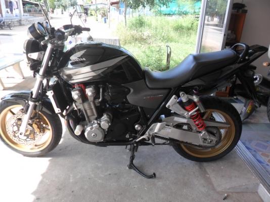cb1300 เดิมๆสวยๆ สรรพสามิต 148000 cb1300 เดิมๆสวยๆ สรรพสามิต 148000