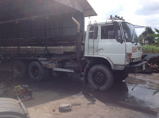 ขายhino หัวลาก221 เครื่องpo6cช่วงล่างzm8น้อต