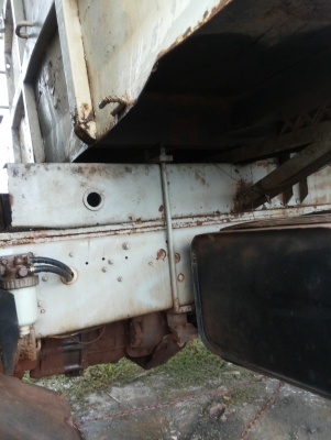 ขายด่วนไอ้หลงสองเพลาดั้มซีเรี่ยนFN527M-A24***สภาพพร้้อมใช้โทร0871274415