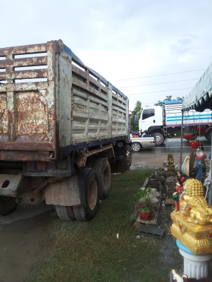 ขายด่วนไอ้หลงสองเพลาดั้มซีเรี่ยนFN527M-A24***สภาพพร้้อมใช้โทร0871274415