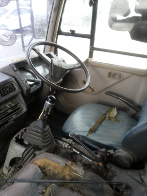 ขายด่วนไอ้หลงสองเพลาดั้มซีเรี่ยนFN527M-A24***สภาพพร้้อมใช้โทร0871274415