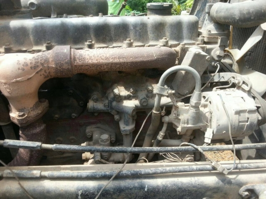 10ล้อเพลาเดียวKT925-11721 มีสะพานขึ้น รถสภาพเดิมๆ เครื่องEH700 เครื่องดี เดิม 168 แรง เล่มพร้อม