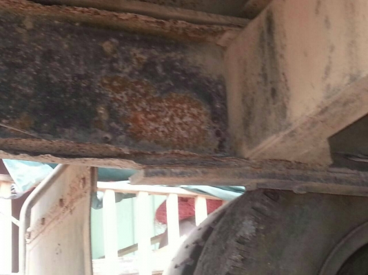 10ล้อเพลาเดียวKT925-11721 มีสะพานขึ้น รถสภาพเดิมๆ เครื่องEH700 เครื่องดี เดิม 168 แรง เล่มพร้อม