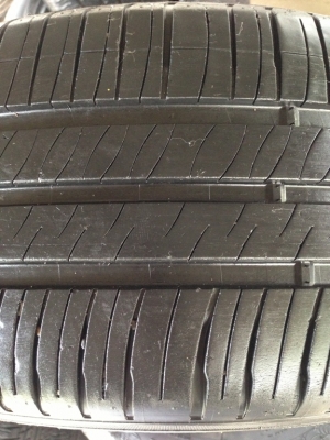 - ขายยาง 215 60 16