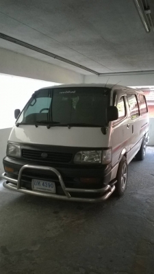 ขายด่วน รถตู้หัวจรวด พร้อมใช้งาน ขายด่วน รถตู้หัวจรวด พร้อมใช้งาน