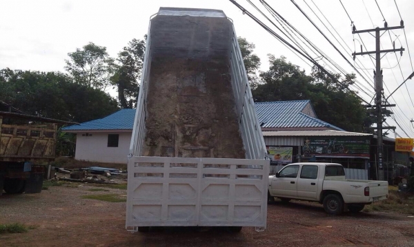 ขายรถบรรทุกสิบล้อดัมพ์ Hino F17 เครื่อง HO7C-185 แรง 2 เพลา สโลด์เดิม เบรคลมดัน ทะเบียนพร้อม