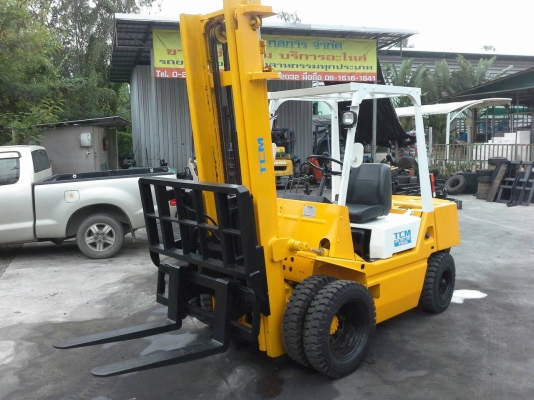 TCM FD 30Z7 ขนาด3ตัน เสาสูง4เมตรฮิ้งฟอร์ค เครื่องดีเซลC240 เกียร์ธรรมดา ยางตัน6เส้น รถญี่ปุ่นแท้ รับประกันเครื่องเกียร์6เดือน ราคาต่อรองได้