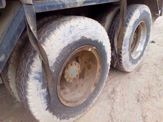 ขายรถบรรทุกสิบล้อดัมพ์ ISUZU euro2 เครื่อง 320 แรง ปี 48 กระบะดัมพ์มิเนียม มีระบบลากพ่วง มี 2 คัน ขายรถบรรทุกสิบล้อดัมพ์ ISUZU euro2 เครื่อง 320 แรง ปี 48 กระบะดัมพ์มิเนียม มีระบบลากพ่วง มี 2 คัน