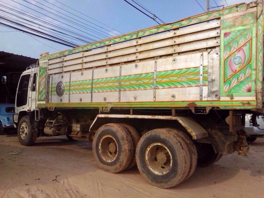 ขายรถบรรทุกสิบล้อดัมพ์ ISUZU euro2 เครื่อง 320 แรง ปี 48 กระบะดัมพ์มิเนียม มีระบบลากพ่วง มี 2 คัน ขายรถบรรทุกสิบล้อดัมพ์ ISUZU euro2 เครื่อง 320 แรง ปี 48 กระบะดัมพ์มิเนียม มีระบบลากพ่วง มี 2 คัน