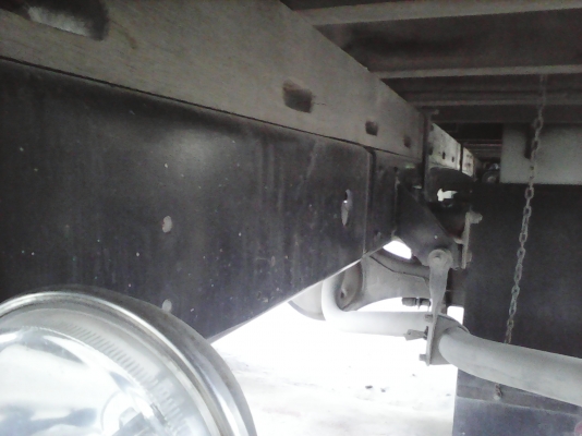 หกล้อ อีซูซุ NQR150แรง ยาว5.5เมตร สภาพดีสวยเดิมๆจากห้าง ทะเบียนพร้อมโอน