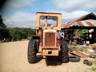 ขายรถตัก910เครื่องy2คัน