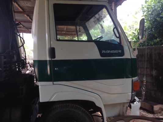 รถบรรทุก HINO