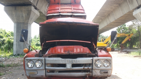 ISUZU 6 ล้อหัวยาว เครื่อง 6BD1 พ.เพาว์เวอร์  เฟืองท้ายจัมโบ่