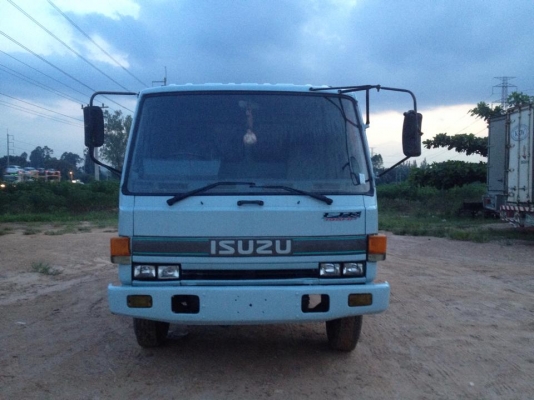 6ล้อดั๊ม อีซุซุ ร็อคกี้ สภาพสวย เครื่อง 6 BD 165แรงม้า ทะเบียนครบ พวงมาลัยพาวเวอร์ เบรคทิฟฟี่