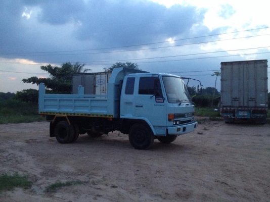 6ล้อดั๊ม อีซุซุ ร็อคกี้ สภาพสวย เครื่อง 6 BD 165แรงม้า ทะเบียนครบ พวงมาลัยพาวเวอร์ เบรคทิฟฟี่