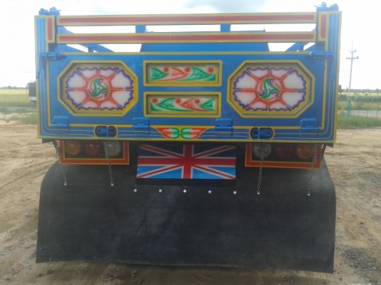 ขายรถบรรทุกหกล้อดั้ม