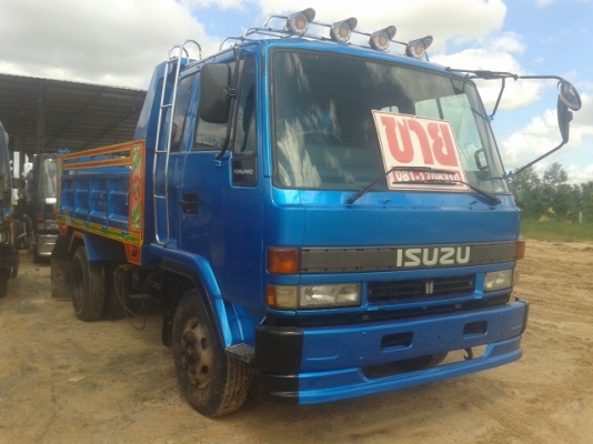 ขายรถบรรทุกหกล้อดั้ม