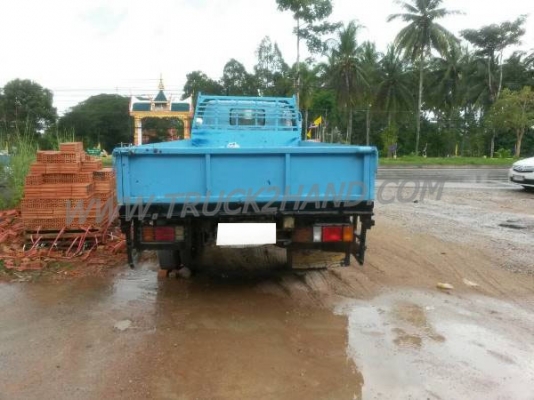 ISUZU 6 ล้อ NKR58LU 110 แรงม้า กระบะพื้นเหล็กยาว4.40เมตร