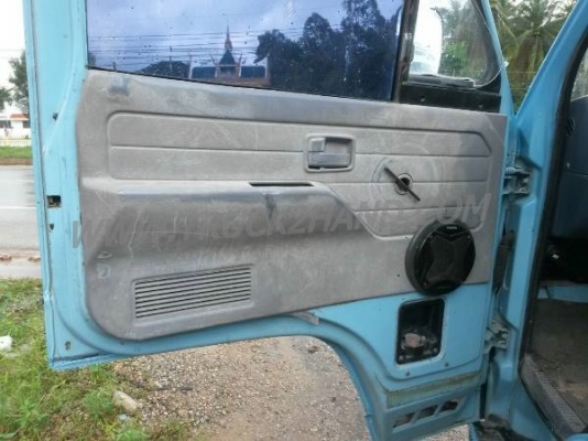 ISUZU 6 ล้อ NKR58LU 110 แรงม้า กระบะพื้นเหล็กยาว4.40เมตร