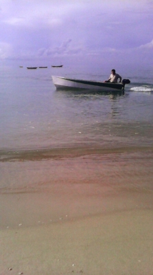 โปรโมชั่น! เครื่องเรือ3.5แรง + เรือไฟเบอร์13ฟุ๊ต เพียง30000บาท