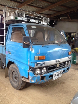 รถบ้านรถบรรทุก 4 ล้อ